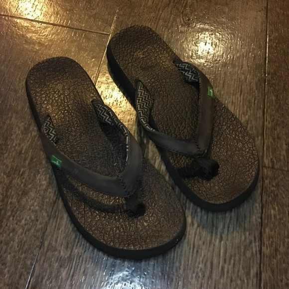 Sanuk Brown Slide On Open Toe Sandals Women’s Size 7 - Picture 2 of 6